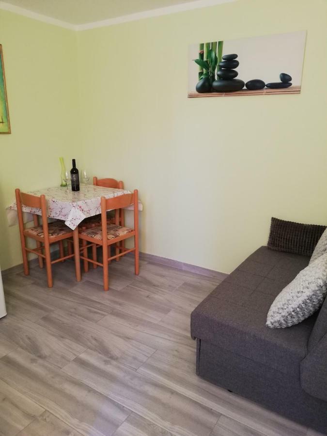 Apartment Zdravko Štinjan Exteriör bild